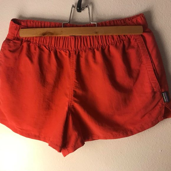 Patagonia barely baggies - Picture 2 of 4